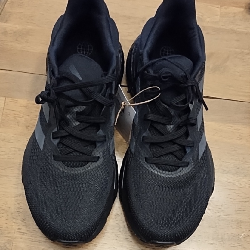 Adidas Black Athletic Shoes - Picture 5 of 8